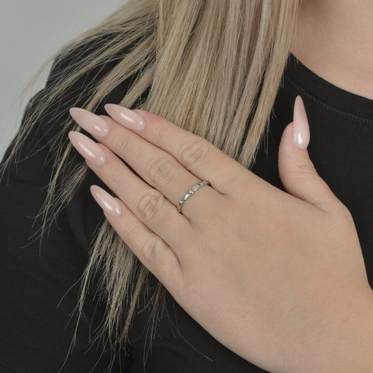 Ασημί δαχτυλίδι με πέτρες | silver ring minimal stones, elegant style.