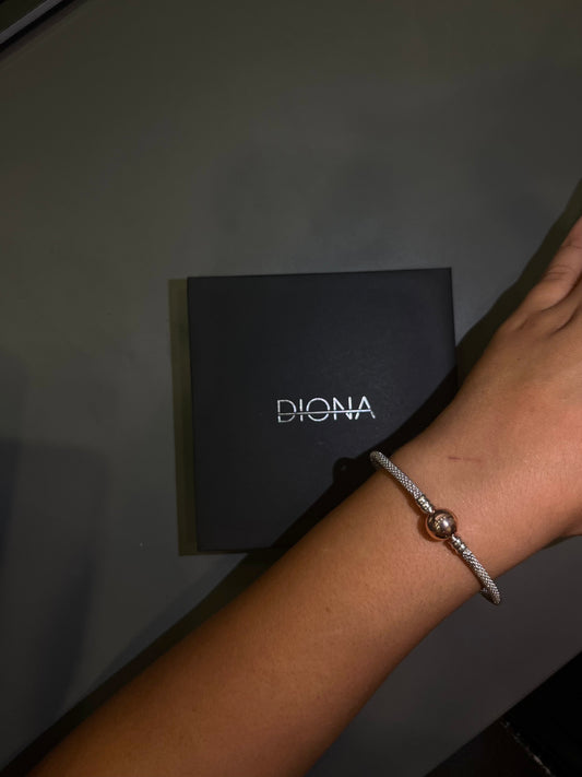 ΑσημI βραχιόλι με στρογγυλό κούμπωμα σε ροζ επιχρύσωση