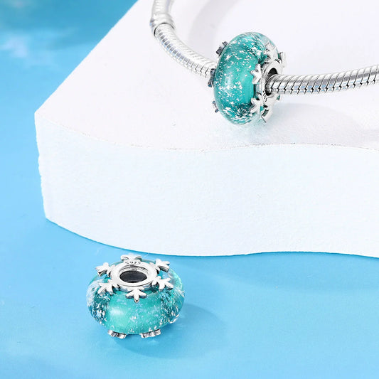 Charm Χιονονιφάδα με Τυρκουάζ Γυαλί – Παγωμένη Λάμψη & Χειμερινή Μαγεία | Sterling Silver 925ι Χάντρες Γοητείας για Βραχιόλι Κολιέ