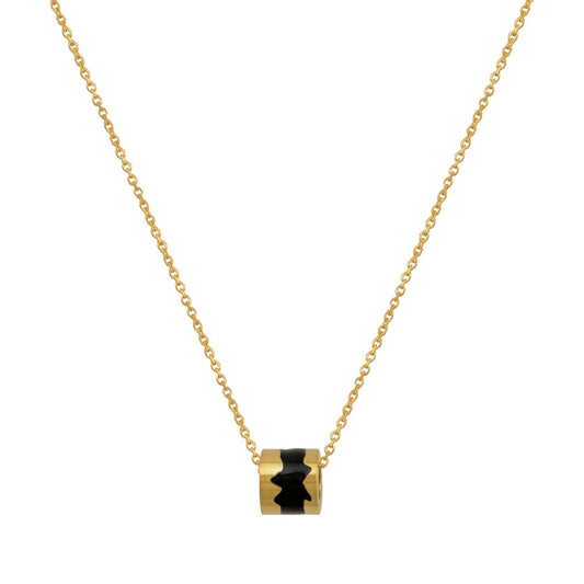 Χρυσό κολιέ με κυλινδρικό μαύρο μοτίφ.