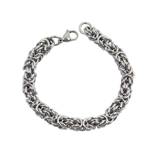 βραχιόλι με περίτεχνη πλέξη και ασημί φινίρισμα.