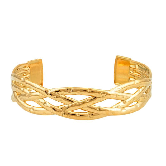 Χρυσό βραχιόλι με πλεκτό σχέδιο και λάμψη για εκλεπτυσμένες εμφανίσεις.