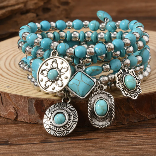 Σετ Boho Βραχιόλια με Τιρκουάζ Χάντρες & Ασημί Charms